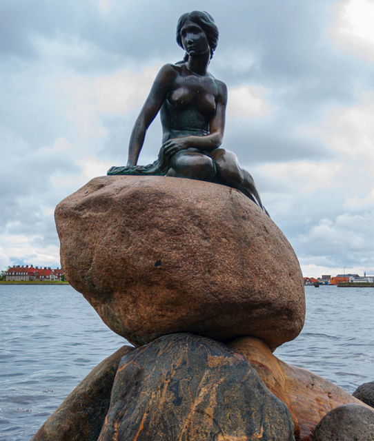 The Little Mermaid in Copenhagen | Outside Suburbia