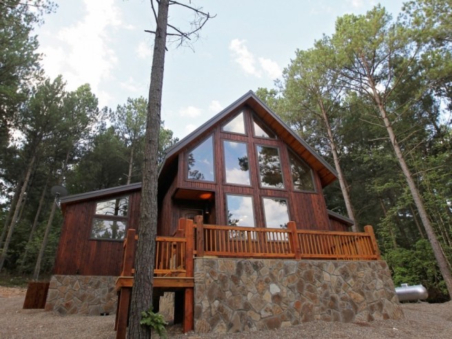  Glamping at Beaver's Bend State Park