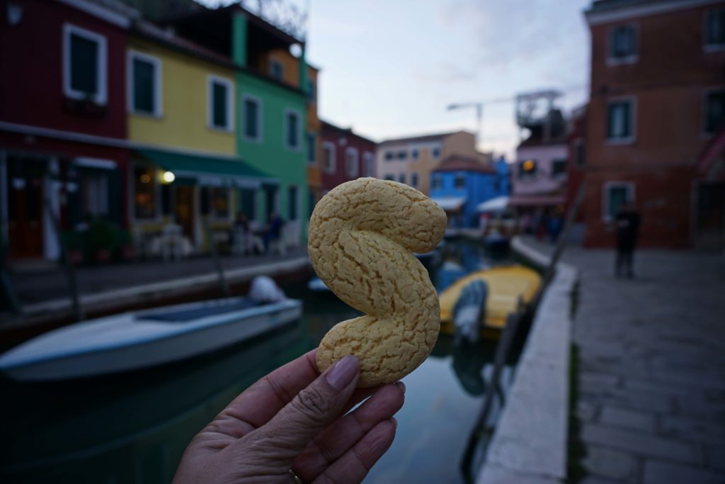 What to eat in Burano? Italy - OutsideSuburbia.com