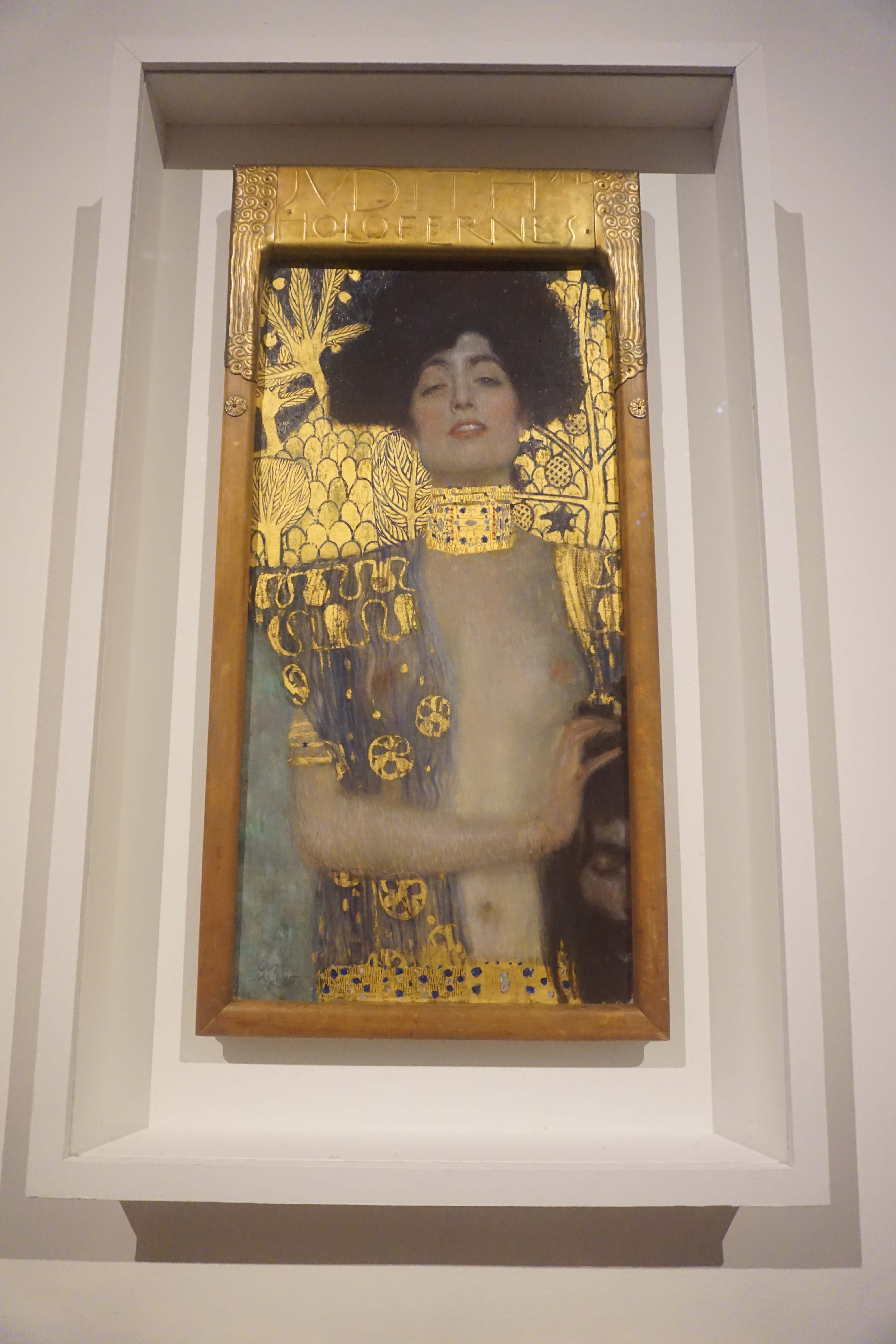 Judith and the Head of Holofernes | Judith painting by Klimt at Belvedere Vienna 