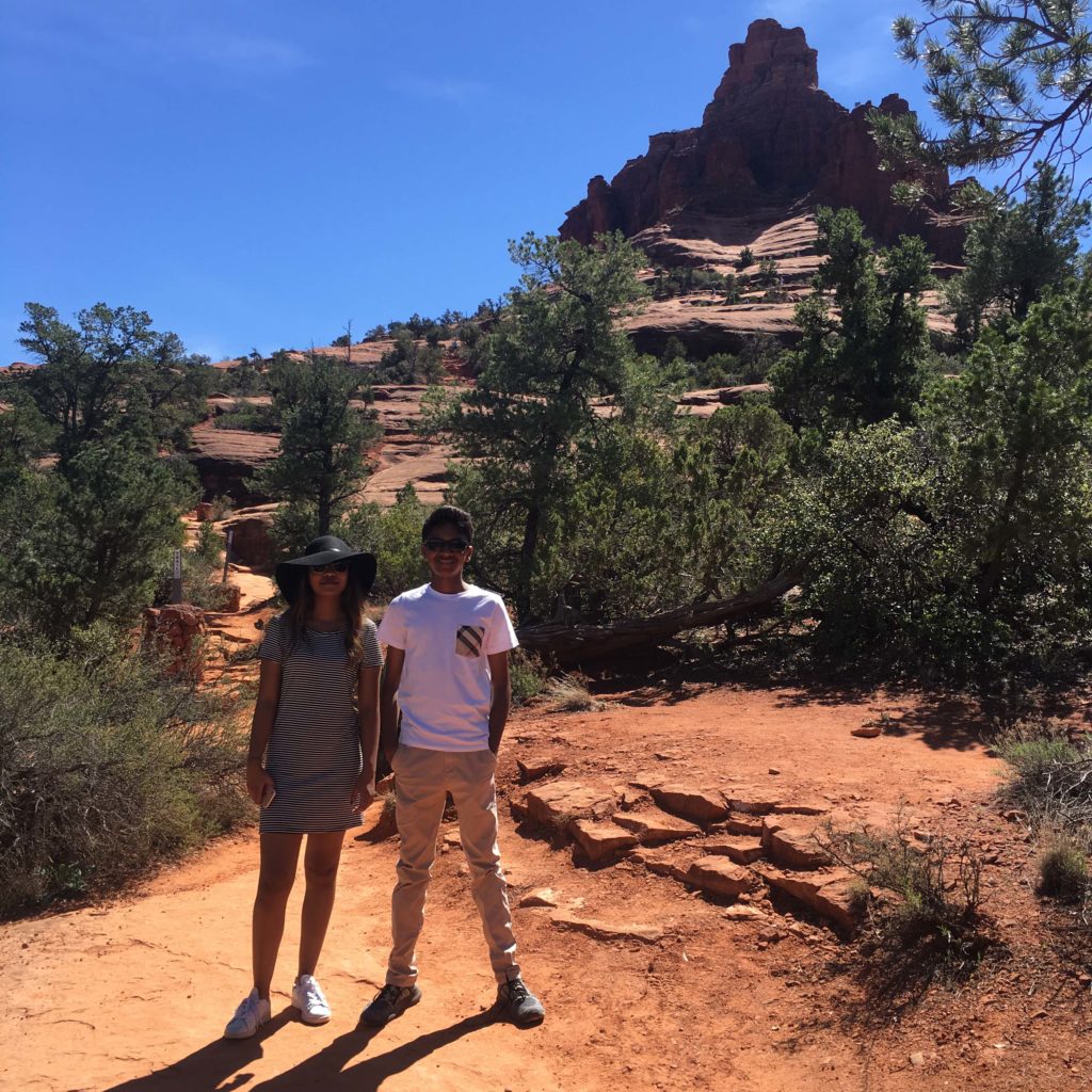 Sedona Vortex hikes, Bell Rock Climb - Photo by Outside Suburbia