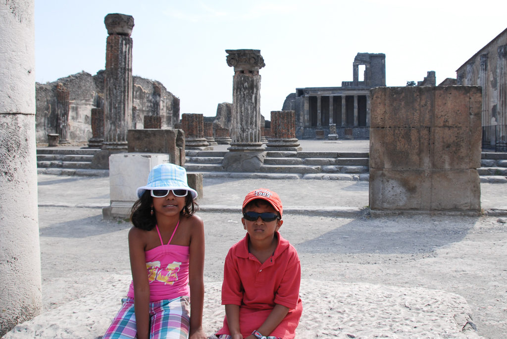 Visiting Pompeii with Kids - OutsideSuburbia.com
