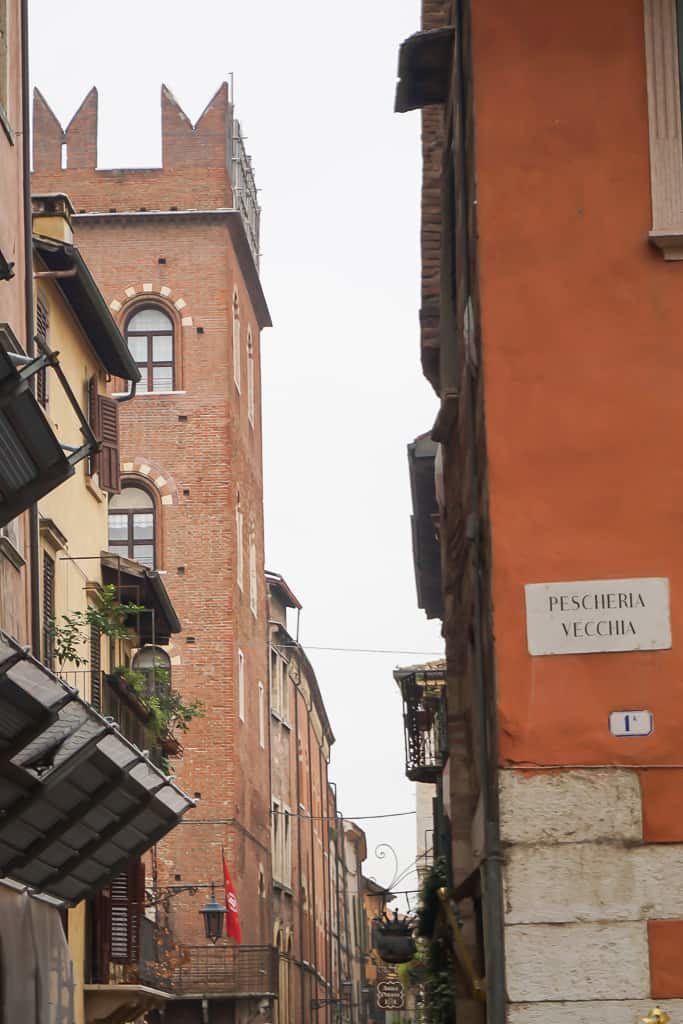 How to spend One day in Verona, Italy - Photo by OutsideSuburbia.com