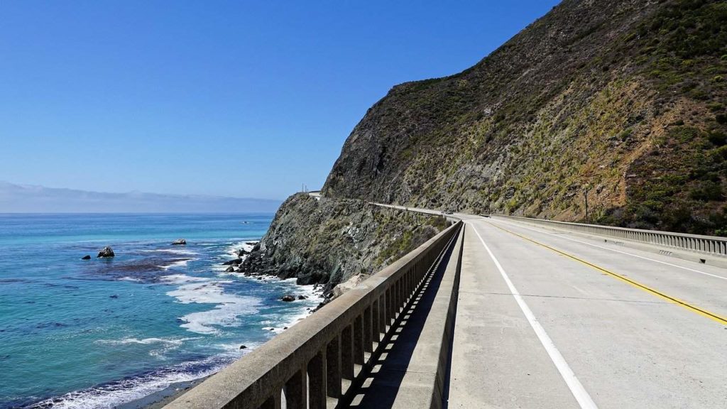 California Road Trip Itinerary & Ideas: Scenic Drives on the Pacific Coast Highway