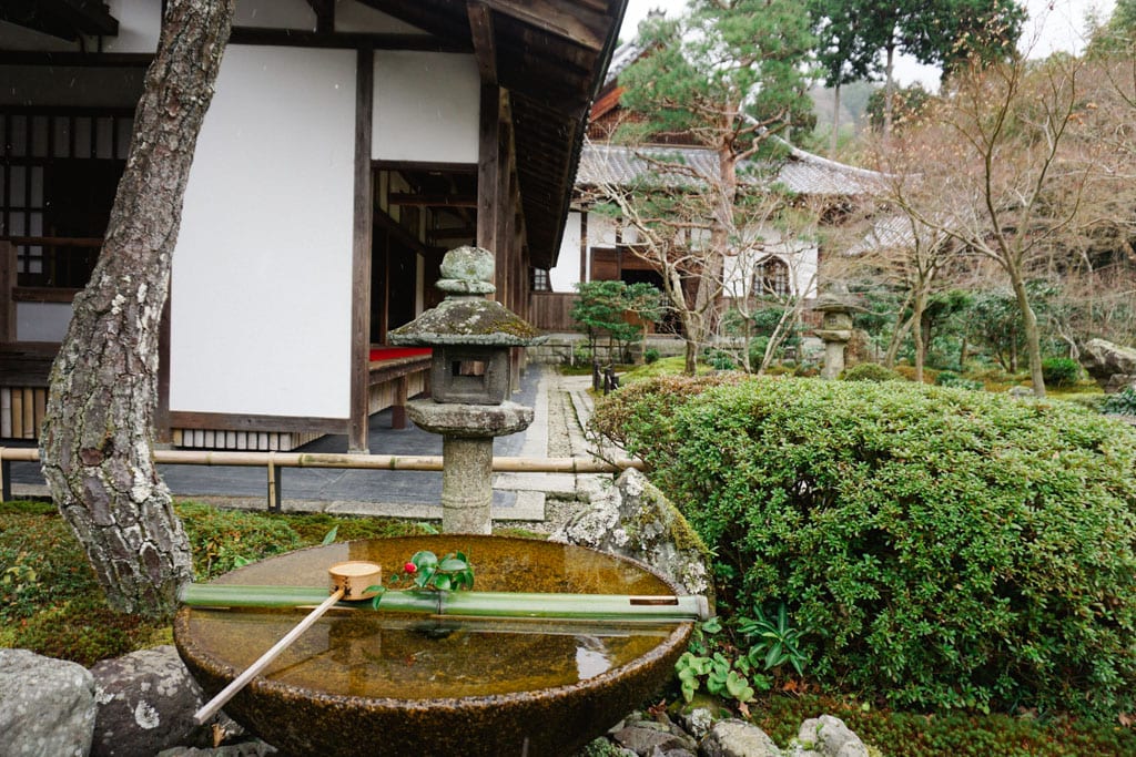 9 Beautiful Japanese Zen Temples & Gardens in Kyoto • Outside