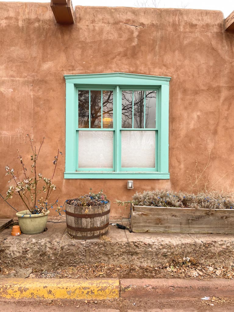 Art lover's Weekend Getaway Guide to Santa Fe | Outside Suburbia