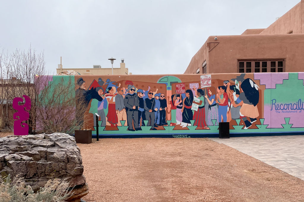 Why you should visit Santa Fe's Canyon Road Arts District — Santa Fe Art  Tours