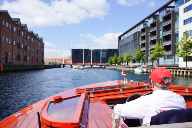 Photo Blog: Charming Canals of Copenhagen • Outside Suburbia Family