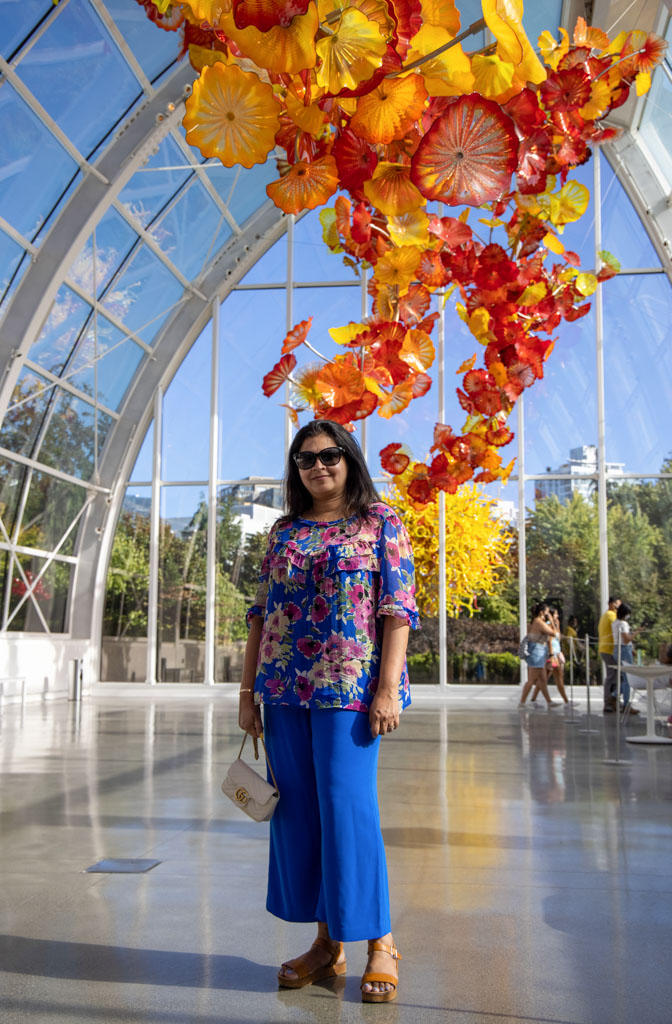 Priya Vin | Outside Suburbia |Chihuly Garden & Glass Museum in Seattle