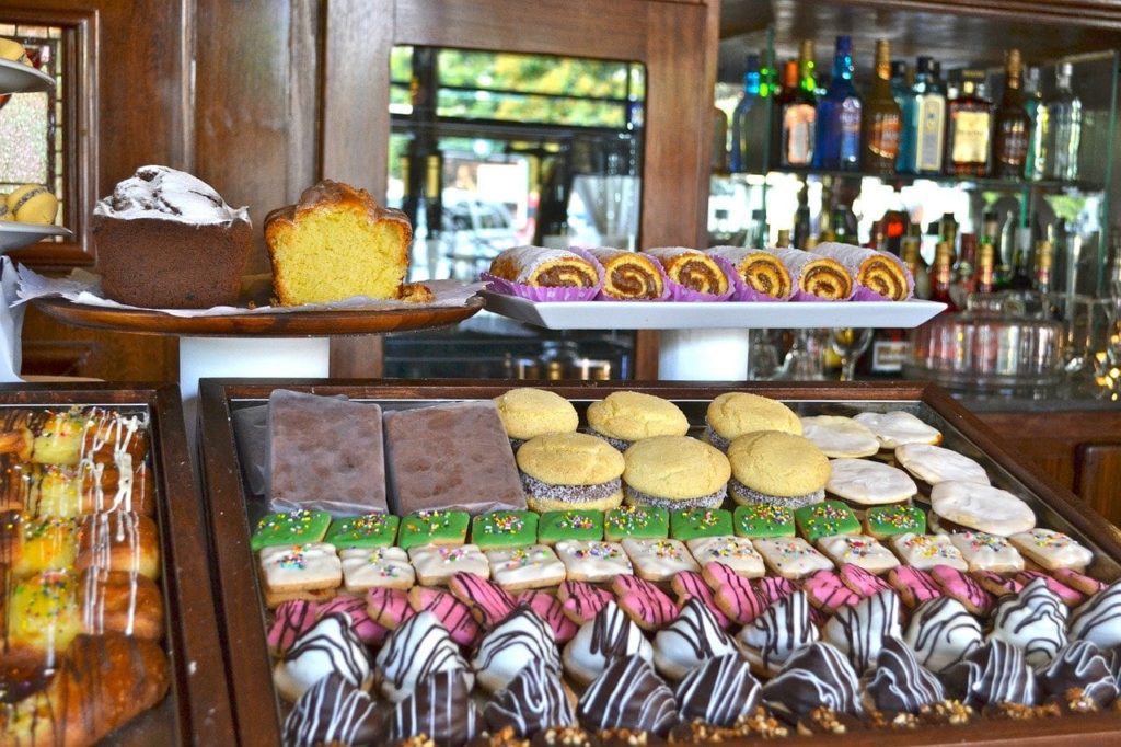 Chocotorta, Alfajor, Pionono Relleno con Dulce de Leche and other top Argentina Desserts & Pastries | OutsideSuburbia