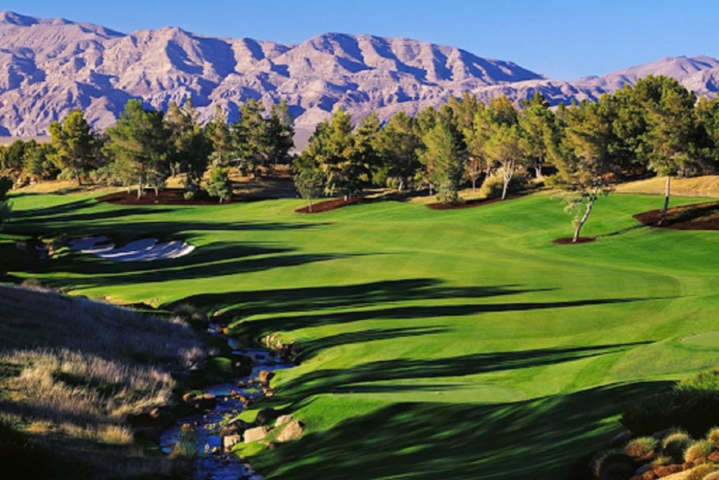 Best Golf Courses in North America | OutsideSuburbia