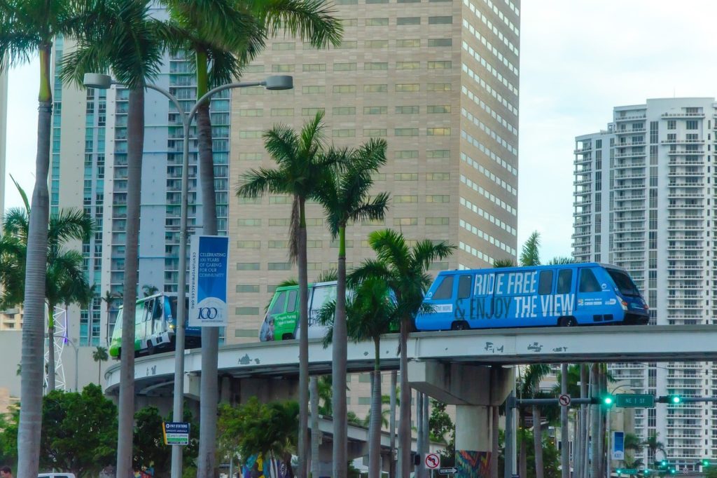 The traffic and public transportation in Miami