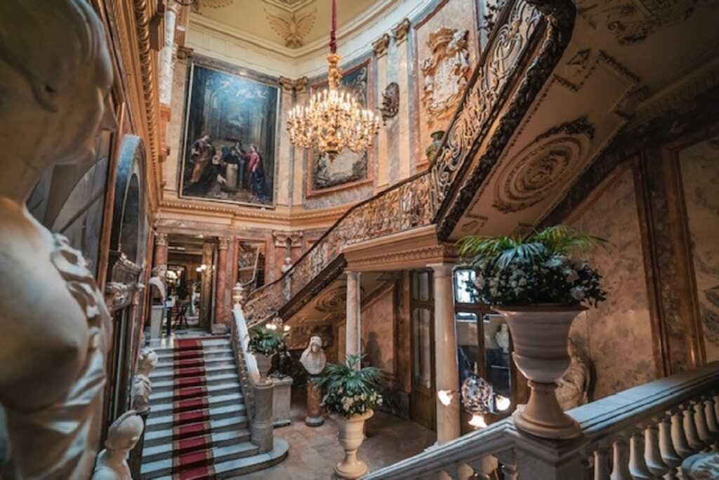 Once home to the 17th Marquis of Cerralbo, this mansion-turned-museum next to the Plaza de España showcases a stunning display of 19th century opulence. 