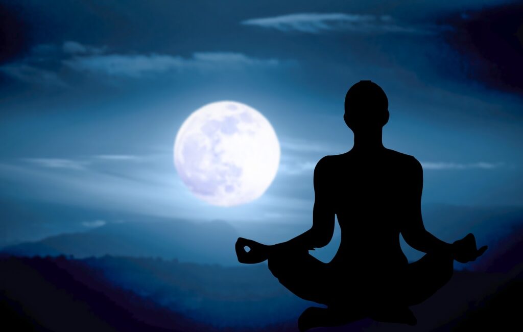 Moon Salutation Why you should do Chandra Namaskar Yoga | OutsideSuburbia.com